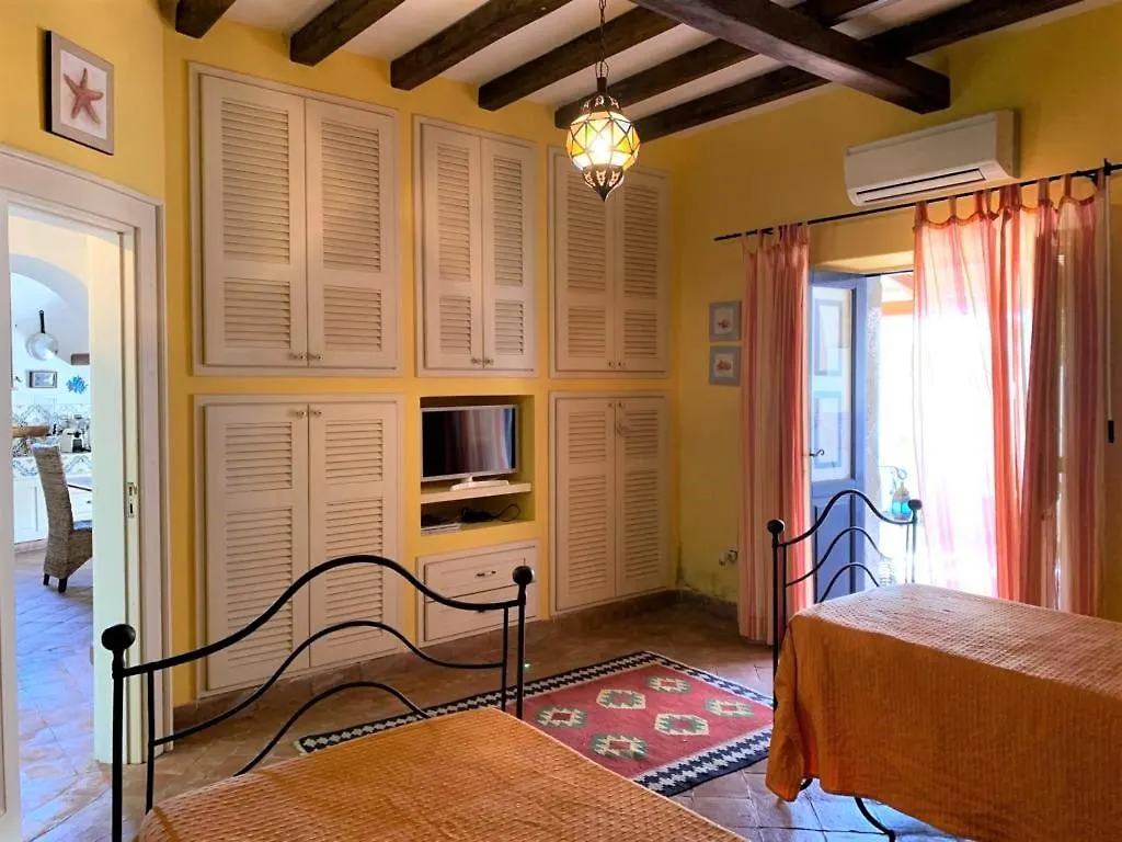 Tatil Evi La Casa Sul Porto Di Santa Marina - Isole Eolie Villa Santa Marina Salina İtalya