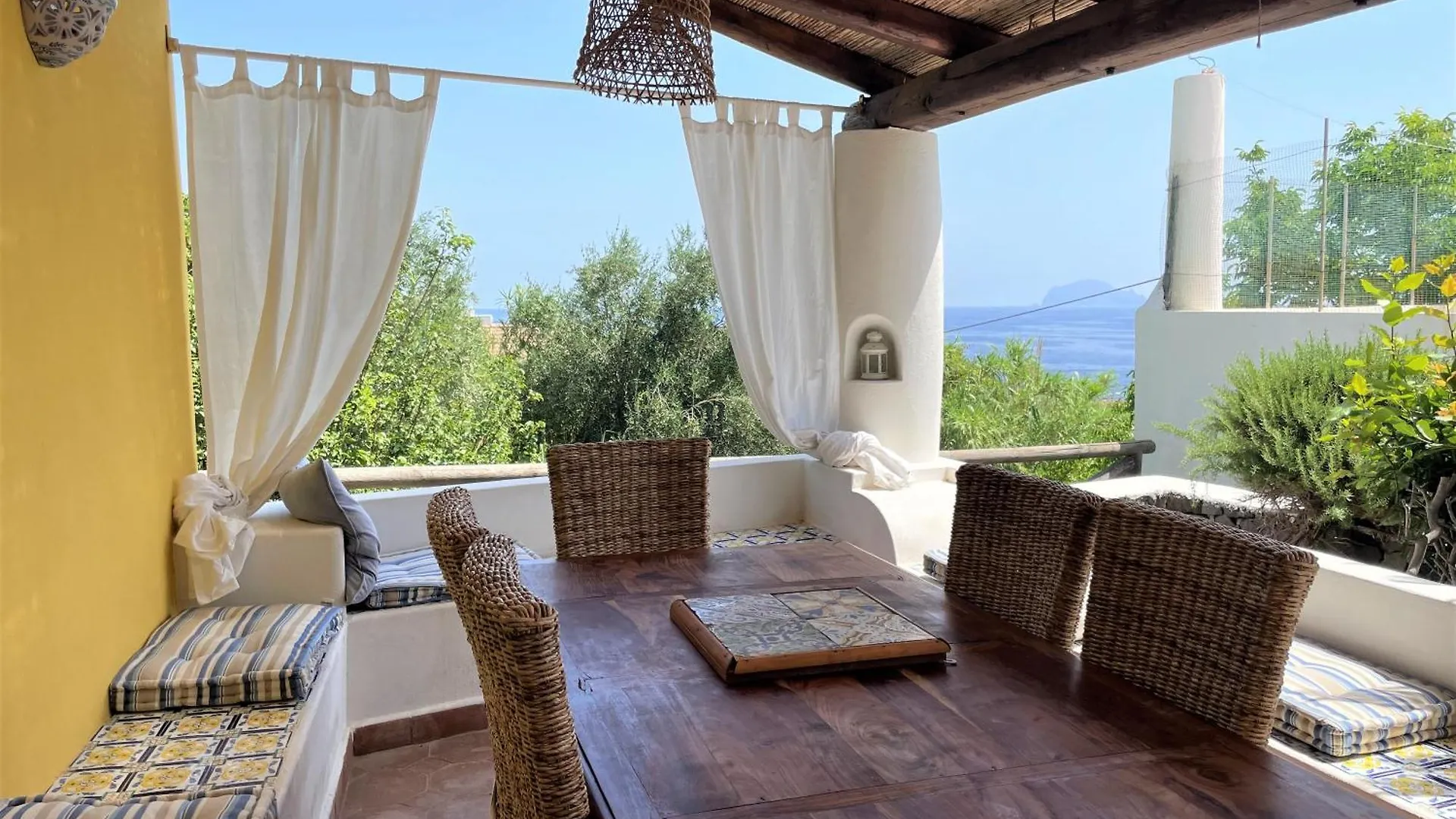 La Casa Sul Porto Di Santa Marina - Isole Eolie Villa Santa Marina Salina